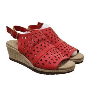 St.‎ John's Bay Peep Toe Flex Form Wedge Heel Womens Sandles
